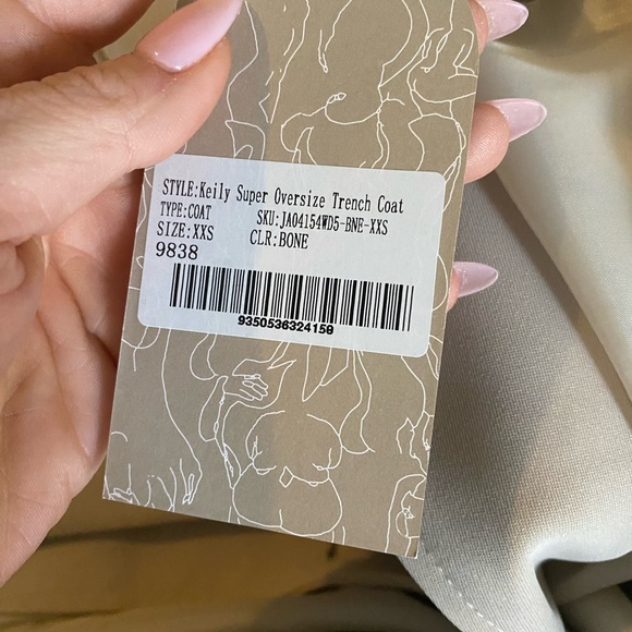 Meshki oversized trench coat - Picture 2 of 2